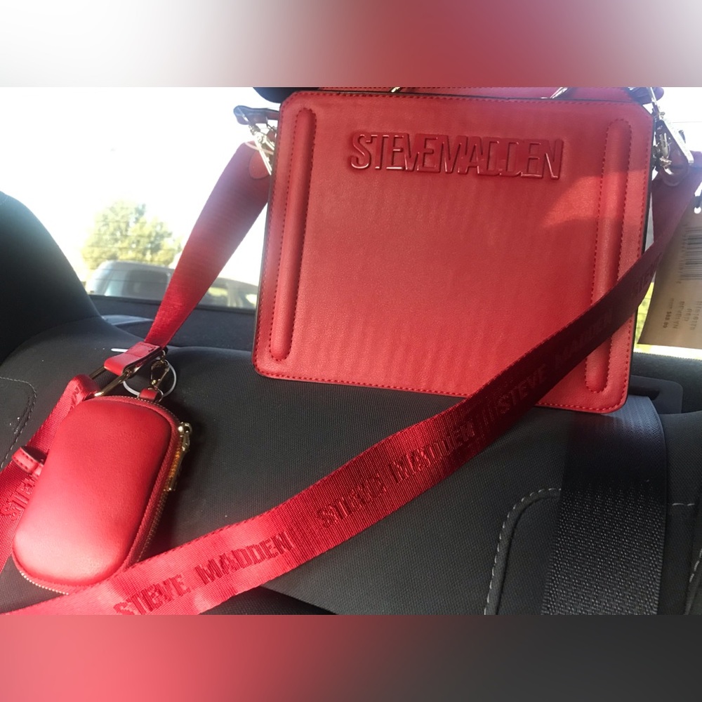 Steve Madden red bevelyn crossbody